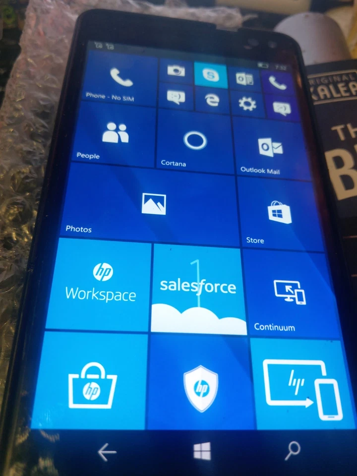 HP Elite X3 Windows 10 Mobile Dual-SIM 64GB 4GB RAM - Image 1 of 1