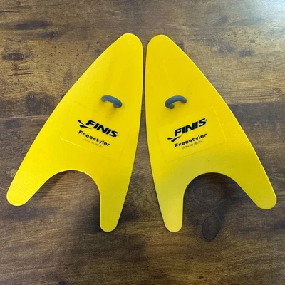 Remos de mano de natación FINIS Freestyler - amarillo - tamaño adulto  Foto 1 de 3