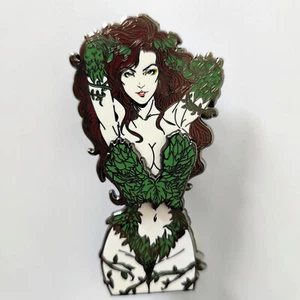 DC Comics Poison Ivy magnetische abnehmbare NSFW Pin 3,4" Metall Emaille Abzeichen selten - Bild 1 von 3