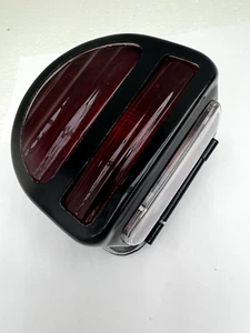 217618 - LÁMPARA D TRASERA NEGRA CON BARRA LUCAS TIPO ST-51 217618 - Imagen 1 de 8