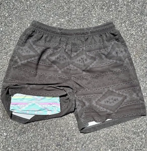 Chubbies Southwestern Lined Athletic Sport Gym Shorts 5.5 In Inseam Size M - Picture 1 of 7
