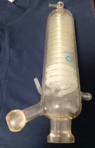 Condensador de bobina de vidrio Labconco 7883200 para reparación menor - Imagen 1 de 7