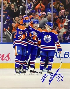 MATTHEW MATT SAVOIE Signed 8x10 Photo! EDMONTON OILERS! W/COA - Picture 1 of 3
