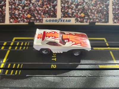 Calcomanías AFX Flame Cuda Screecher HO Slot Car Goodyear hechas en Singapur Foto 1 de 4