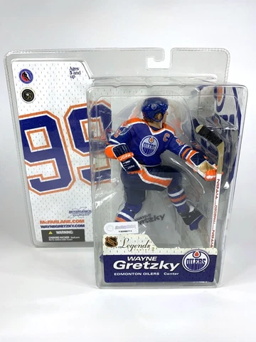 2005 McFarlane Toys "Wayne Gretzky - HOF" Action Figure (NHL - Legends 2) *New* Cover