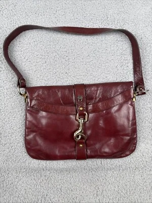 Cartera de hombro vintage años 80 Etienne Aigner hecha a mano con logotipo de cuero sangre de buey con morror Foto 1 de 4