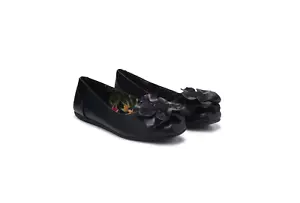 B.O.C by Born Women's Peony Flower Ballet Flat* - Picture 1 of 6