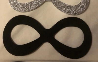 Harley Quinn Costume Eye Mask Cosplay Comic Con Halloween Mardi Gras Black Red - Image 1 of 4