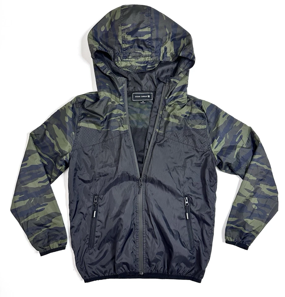 Chaqueta de lluvia Ocean Current para niños jóvenes Abrigo cortavientos Camuflaje Negro Verde Talla M Foto 1 de 4