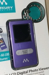 PÚRPURA 1.5" LCD Visor de Fotos Digital 60-100 Imágenes Llavero Recargable ¡NUEVO! - Imagen 1 de 5