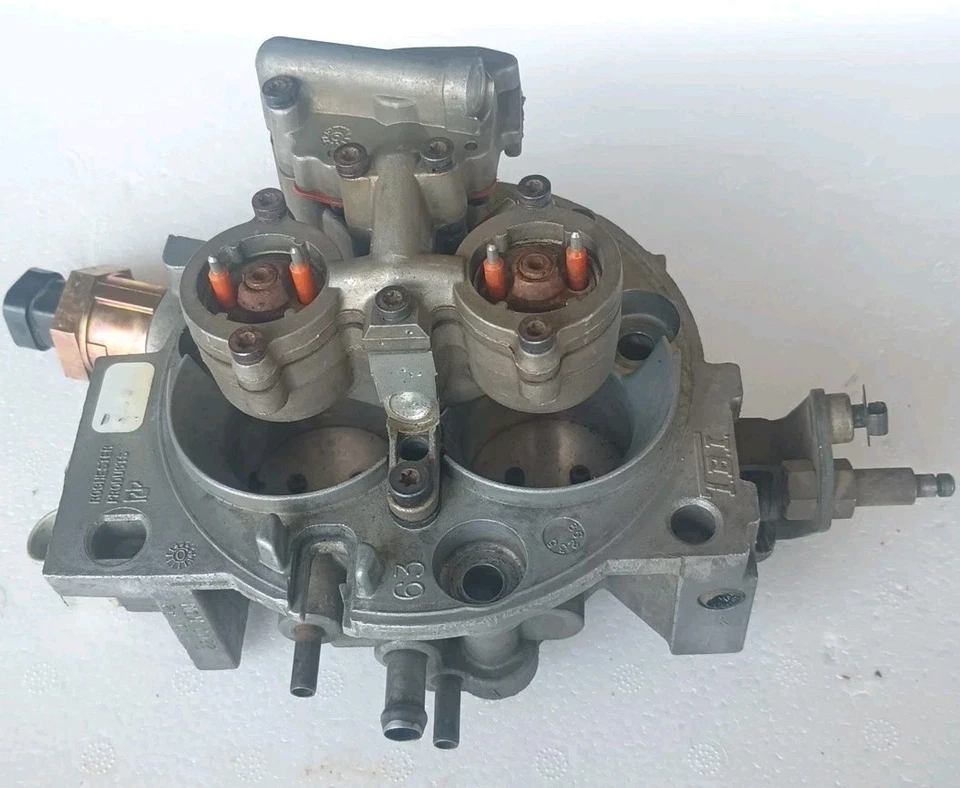 17091042 GMC 1994 Sierra Chevy 1993 1995 Silverado 5.7L 节气门车身 TBI — 第 1/4 张图片