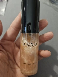 Iconic London Prep Set Glow Spray Idratante Mini 30 ml - Formato da viaggio, Sigillato - Foto 1 di 4