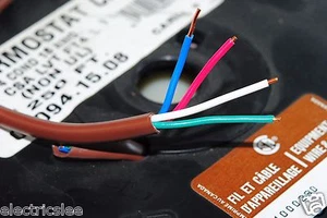10Ft (3meter) - CAROL 05094.15.08 18AWG 4COND 60ºC 30 Volt  Solid Thermosta Wire - Picture 1 of 6