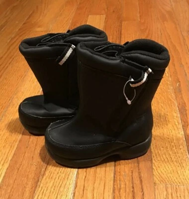 Lands End Boys Girls 8 Black Boots Winter Snow Boots Shoes - Image 1 of 4