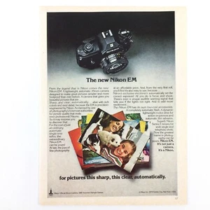 NIKON EM Kamera VINTAGE 1980 PRINT AD 35mm Fotografie Automatic Flash - Bild 1 von 1