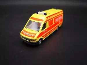 Busch MB Sprinter Feuerwehr Düsseldorf *Vi959-7-0609 - Imagen 1 de 3