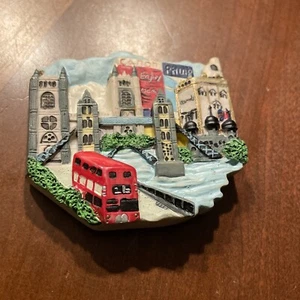London Landmarks Monuments Resin Fridge Magnet - Picture 1 of 3