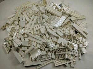 Lote de 100 placas de ladrillos LEGO blancas al azar piezas especiales piezas - Imagen 1 de 1