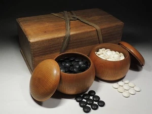 Igo GO Steine Goishi Muschelschale weiß schwarz Set gebraucht aus Japan - Bild 1 von 10