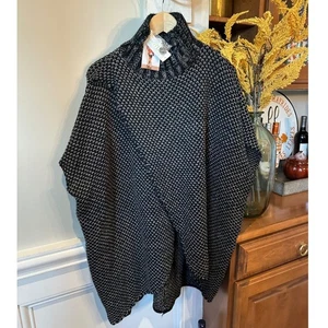 Simply Noelle Knit Poncho Cape Button Up Neck Warmer Tunic Black Grey S/M - Picture 1 of 13