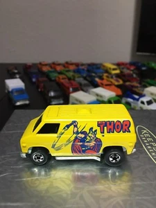 1977 Hot Wheels THOR SUPER VAN, THE HEROES, BRAND NEW MINT !!! yellow - Picture 1 of 5