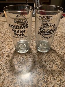 Miller Park Friday’s Front Row Milwaukee Brewers Baseball Pint Glass Set (2) NEW