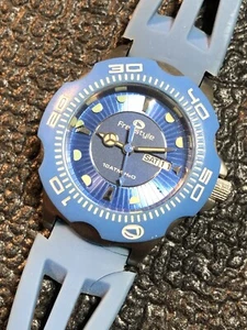 Freestyle 601 Women’s Divers Watch 100M Betty Shark Runs Repair For Band/Marker - Picture 1 of 20