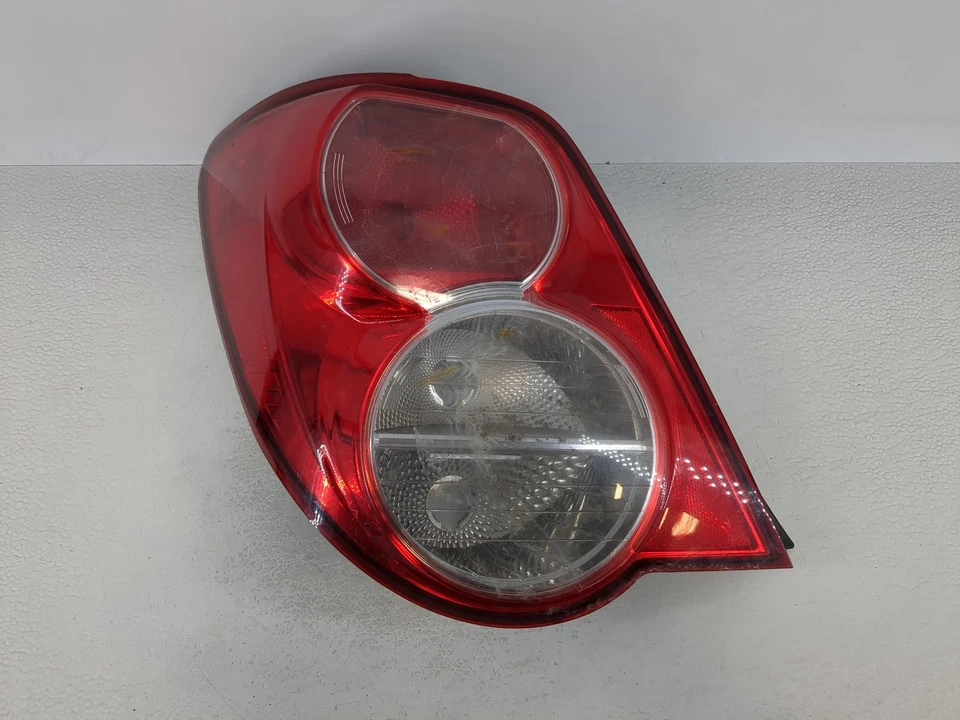 2012 雪佛兰声波驱动器左侧尾灯尾灯 Oem KKMVN — 第 1/4 张图片