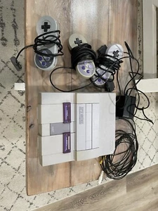 super nintendo console and controllers - Picture 1 of 1