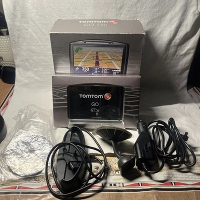 TomTom GO 730 Car Portable GPS Navigator Unit Set in Box USA/Canada MAPS - Image 1 of 4