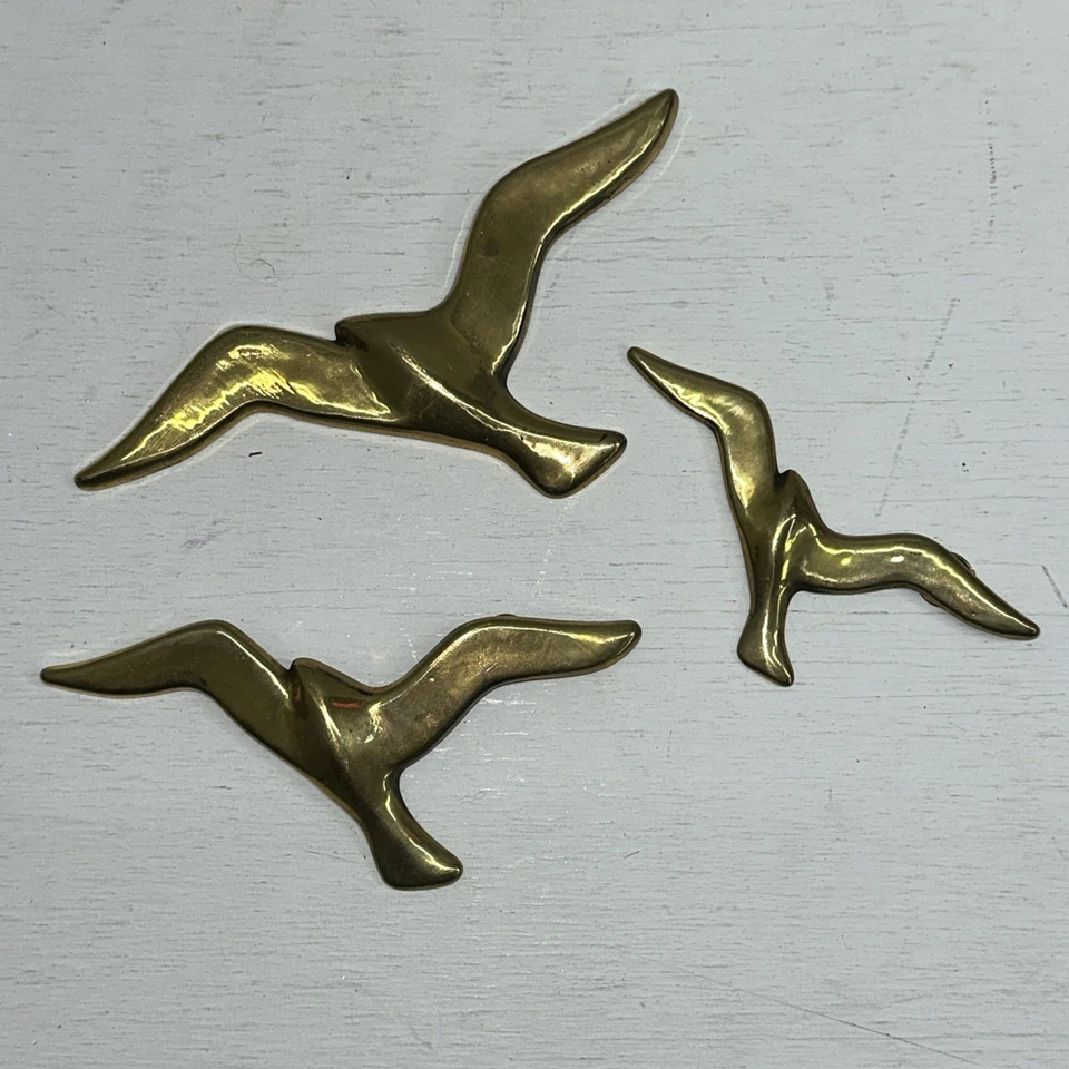 Juego De Colección De 3 Pájaros Voladores Gaviotas Latón Colgante MCM Decoración De Pared Foto 1 de 4