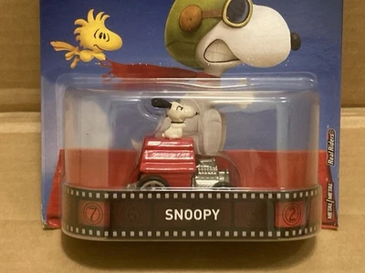 Réplica Hot Wheels Entertainment Peanuts Snoopy 2017 Foto 1 de 3