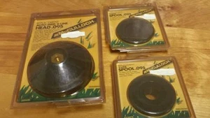Trimmer head McCulloch 300608 and 2 extra spools of line. 223972 - Picture 1 of 2