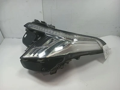 Faro derecho pasajero de Cadillac CT6 2017 11758568 Foto 1 de 4