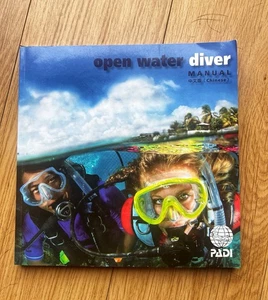 PADI Open Water Diver Manual (Chinese Version) – Used, Good Condition - Bild 1 von 2