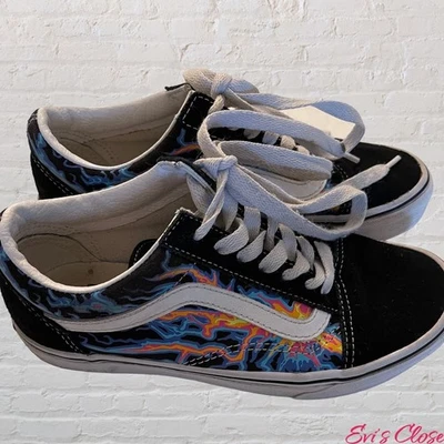 Zapatos Van's Off The Wall niños talla 3,5 caña baja, con cordones buen estado. Foto 1 de 4