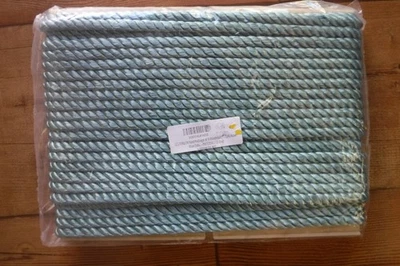 DECOPRO  3/8" BLUE TWISTED ROPE CORD TRIM-24 YDS. 3/8" {72 FEET/21.5 M} NEW PACK - Image 1 of 2