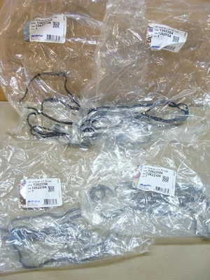 NEW lot of 4 genuine ACDelco GM 12623104 valley pan gasket - Image 1 of 4