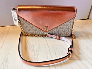 Michael Kors Jet Set Travel Small Clutch Crossbody Vanilla Primrose Metallic-NWT - Picture 1 of 14