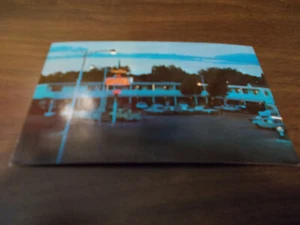Postal de colección Breez In Downtown Motel, Laramie, WY de los años 60 - Imagen 1 de 1