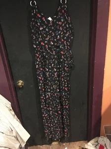 No Boundries XL/XG 15-17 taglia donna, abito nero fiori - Foto 1 di 3