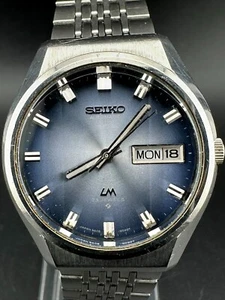 1974 Seiko Lord Matic Automatik Herren Day Date Eng/Kanji blaues Zifferblatt 36mm 5606-8060 - Bild 1 von 12