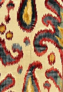 LEE JOFA Brownen Velvet Red Blue Paisley Remnant New - Picture 1 of 1