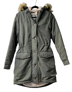 Abercrombie & Fitch Coat Parka Womens M Faux Fur Hood Sherpa Lined Olive Green - Picture 1 of 8