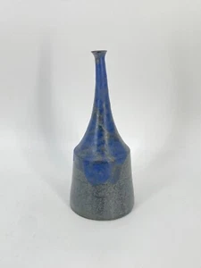 * VASE ZULAUFEND BLAU STUDIOKERAMIK STEINZEUG KERAMIK MID CENTURY - Bild 1 von 14