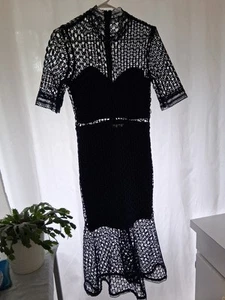 BARDOT FIONA SHORT SLEEVE MESH LACE TRUMPET DRESS BLACK Sz 10 Medium - Picture 1 of 12