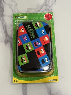 DreamGear Sesame Street Universal Soft Case For Nintendo DS, DSi, LITE, XL, 3DS - Image 1 of 2