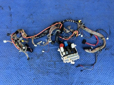 1989-1995 Volvo 740 940 Sedan Front Dash Wiring Harness & Fuse Box OEM #3833EM - Image 1 of 4
