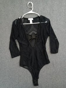 MAGIA Women's Solid Black Long Sleeve Crochet Plunge Bodysuit Size L - Picture 1 of 10