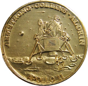 1969 Apollo 11  Medal  First Step  (01602) - Picture 1 of 2